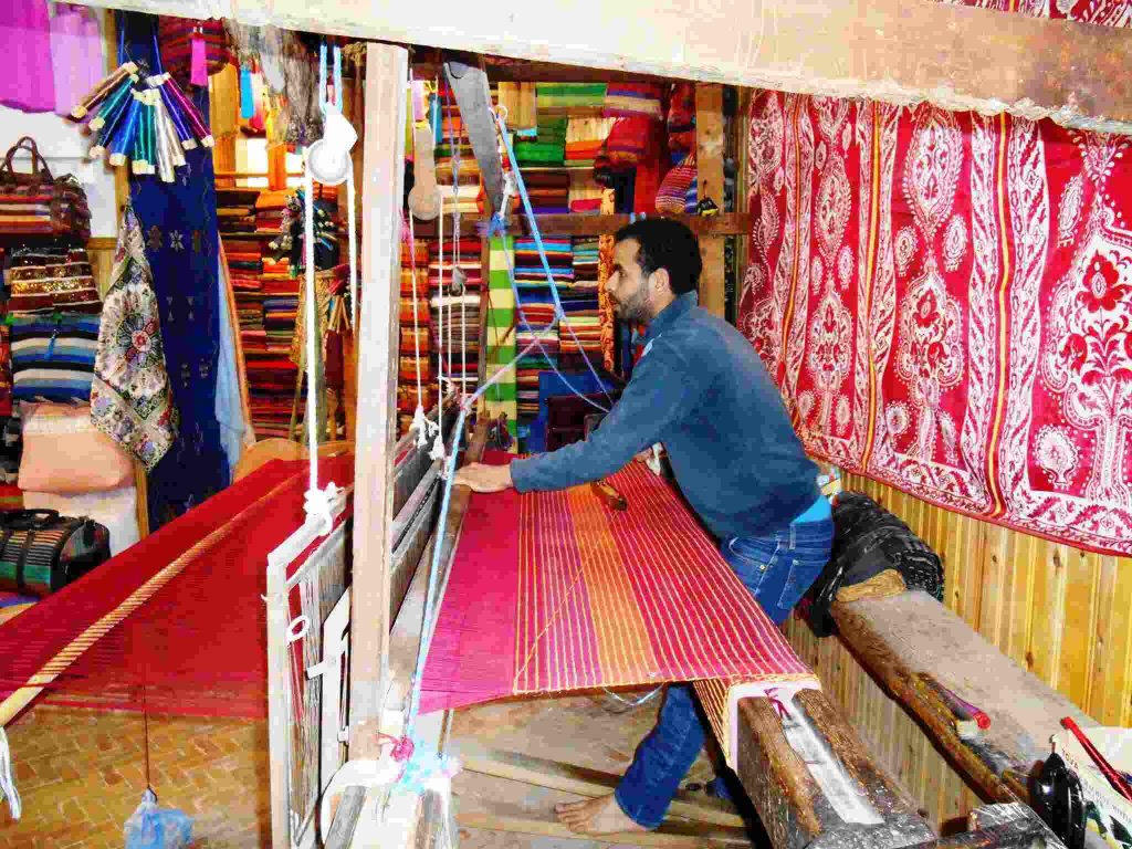 Moroccan Carpets in Fes Medina - Handwoven Masterpieces